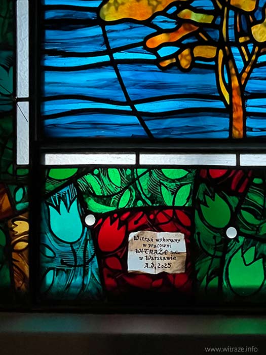 witraz w sanktuarium w gietrzwaldzie