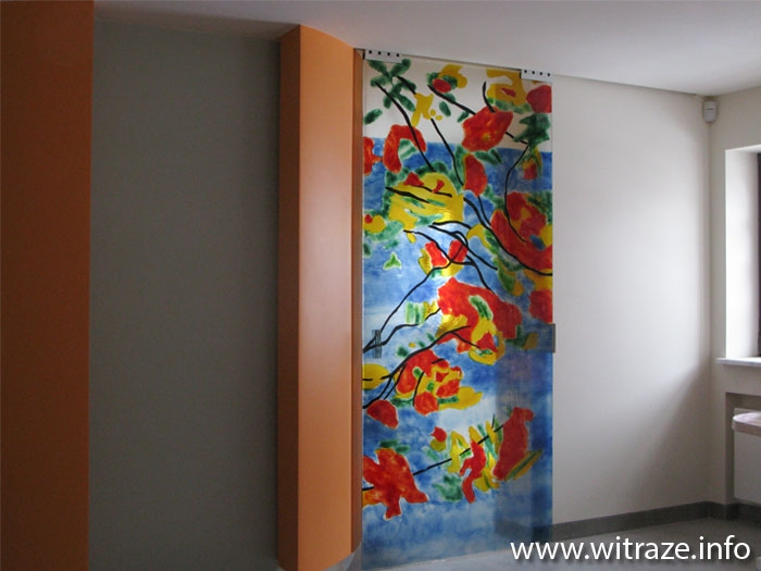 Glass doors inpired by Roland Richardson painting