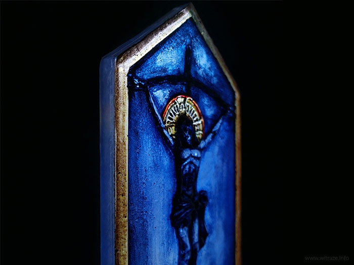 Vanitas - art glass sculpture in columbarium