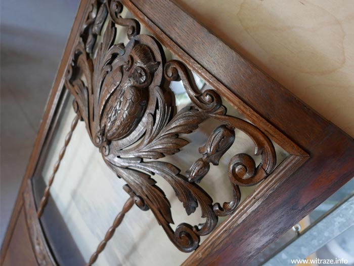 Curved glass for wooden cabinet