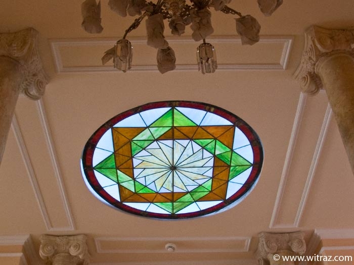 Stained glass plafond