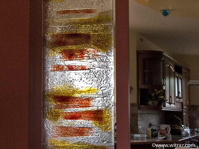 Art glass between the dining-room and the kitchen - the autumn coloured glass wall